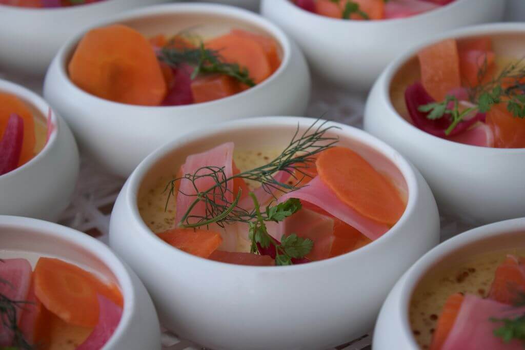 entrée saumon gravlax et raifort